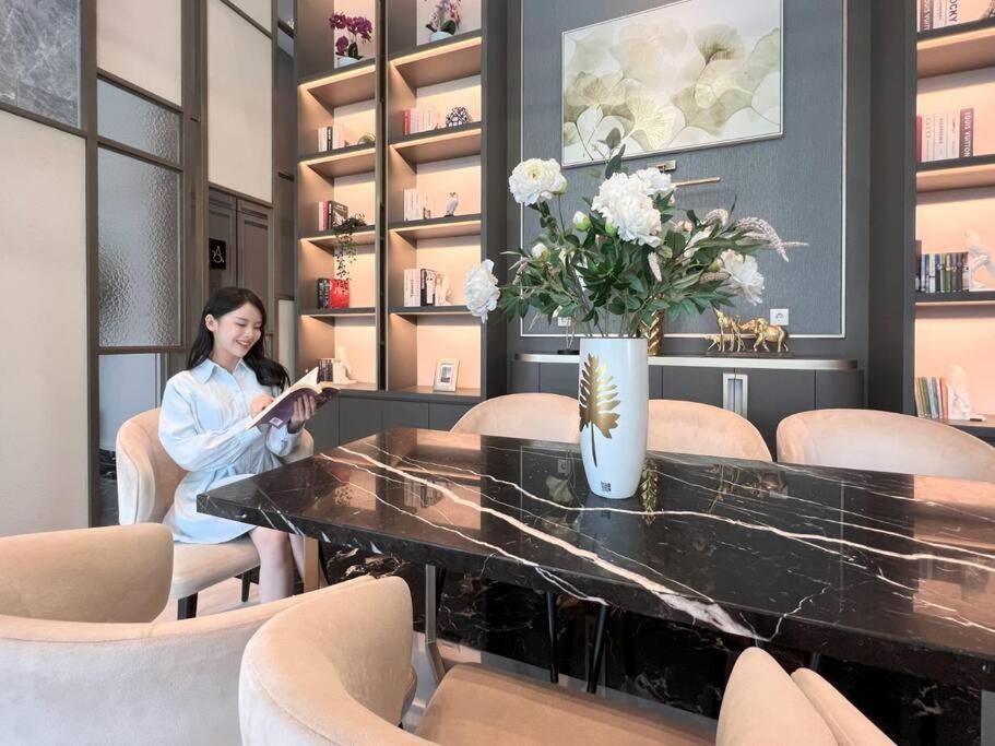 Apartement At Klaska Residence Surabaya Luaran gambar